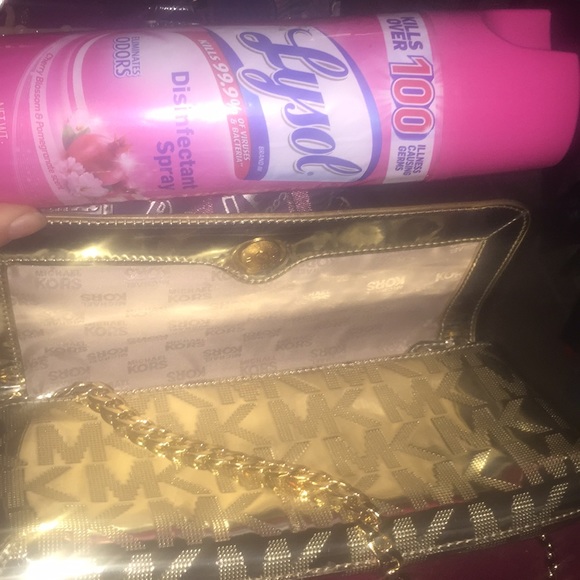 Sold Authentic Michael Kors Clutch updated pics ;) - Picture 4 of 8